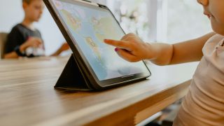 Inequality in children’s access to the digital world